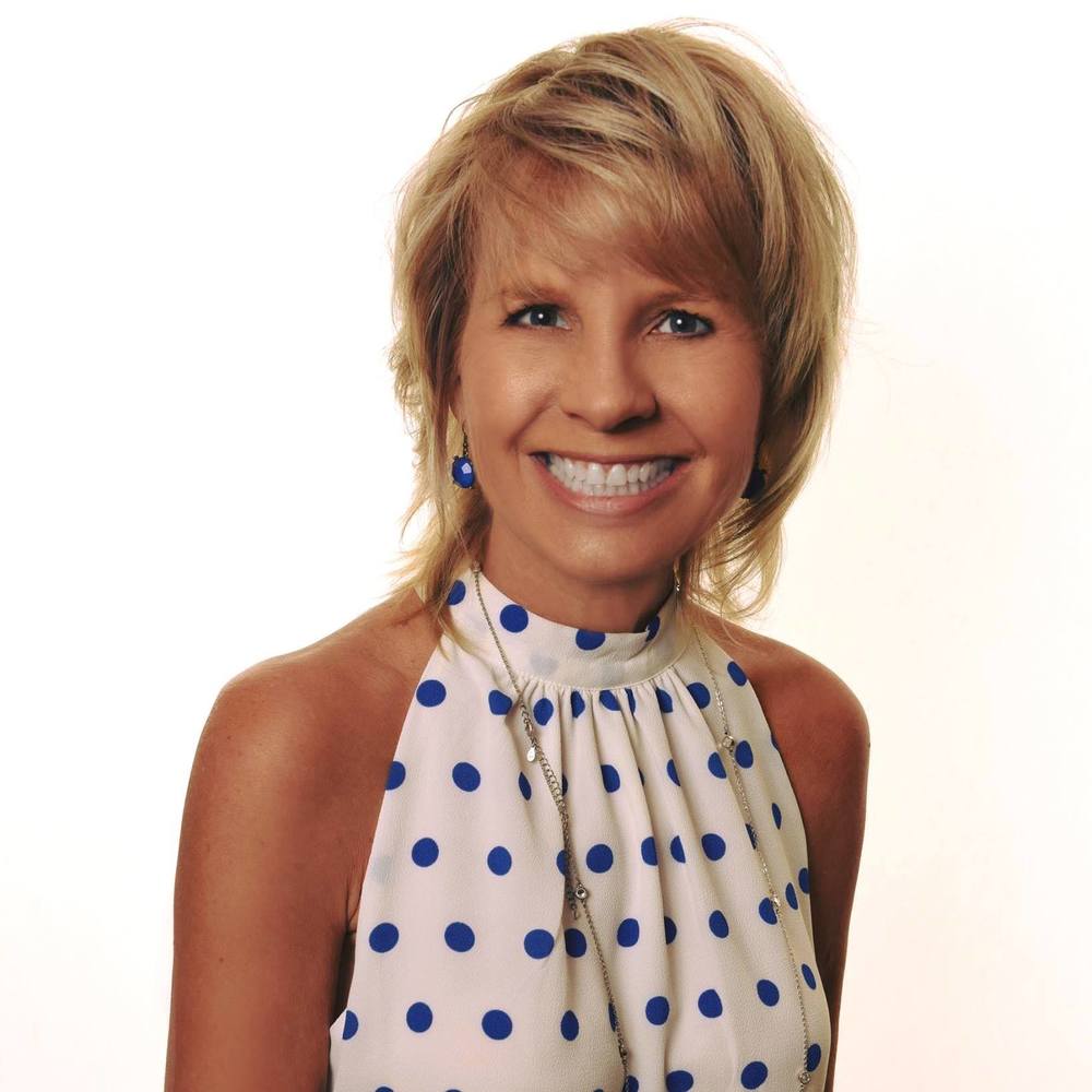 Meet your Posher, Suzanne